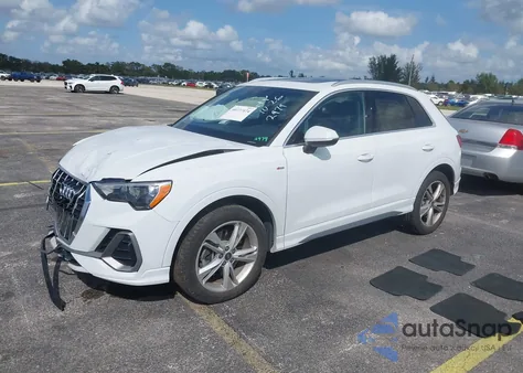 2021 Audi Q3 Premium 45 Tfsi S Line Quattro Tiptronic z USA, uszkodzony, nr VIN WA1DECF37M1022979